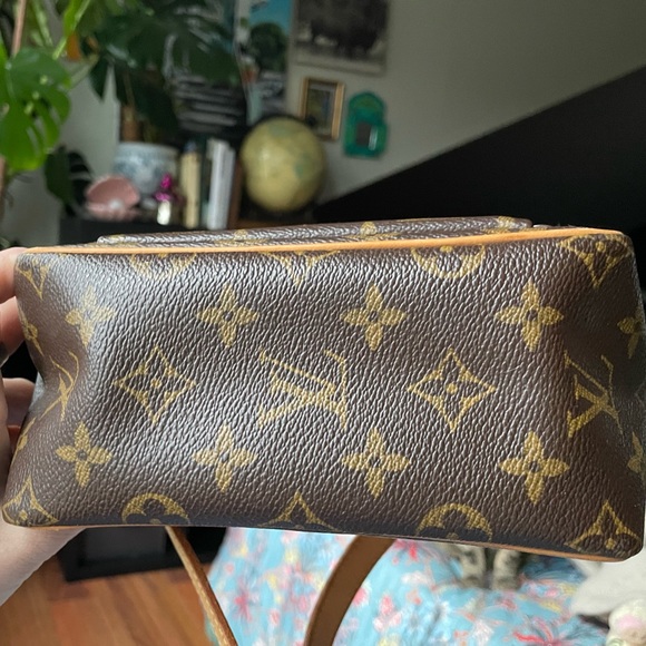 Louis Vuitton Viva Cite PM - Picture 2 of 10